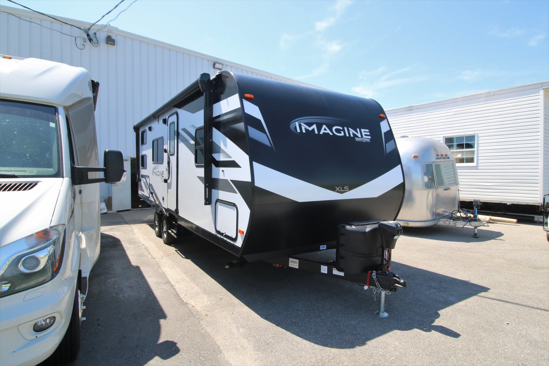 2022 GRAND DESIGN IMAGINE XLS 23BHE - Airstreams | Campers London | Travel  Trailers for sale