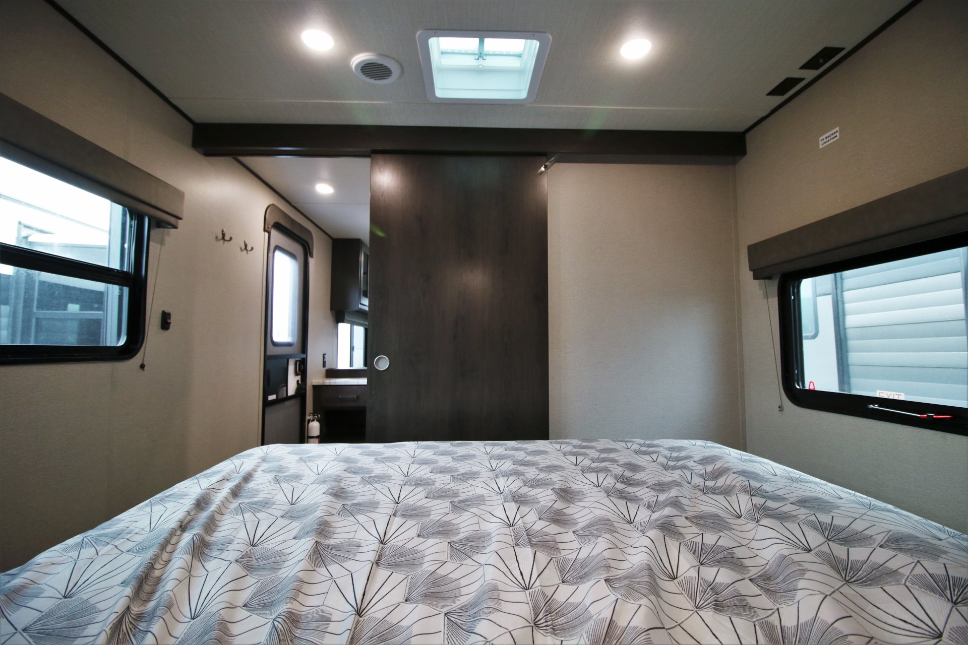 2022 GRAND DESIGN TRANSCEND XPLOR 247BH - Airstreams | Campers London |  Travel Trailers for sale