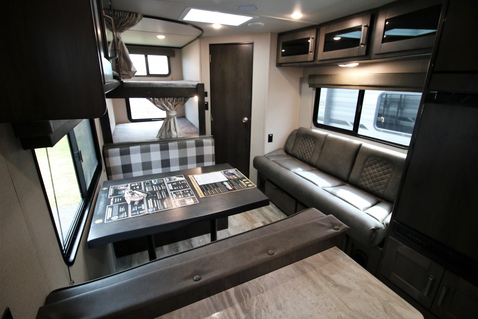 2022 GRAND DESIGN TRANSCEND XPLOR 247BH - Airstreams | Campers London |  Travel Trailers for sale