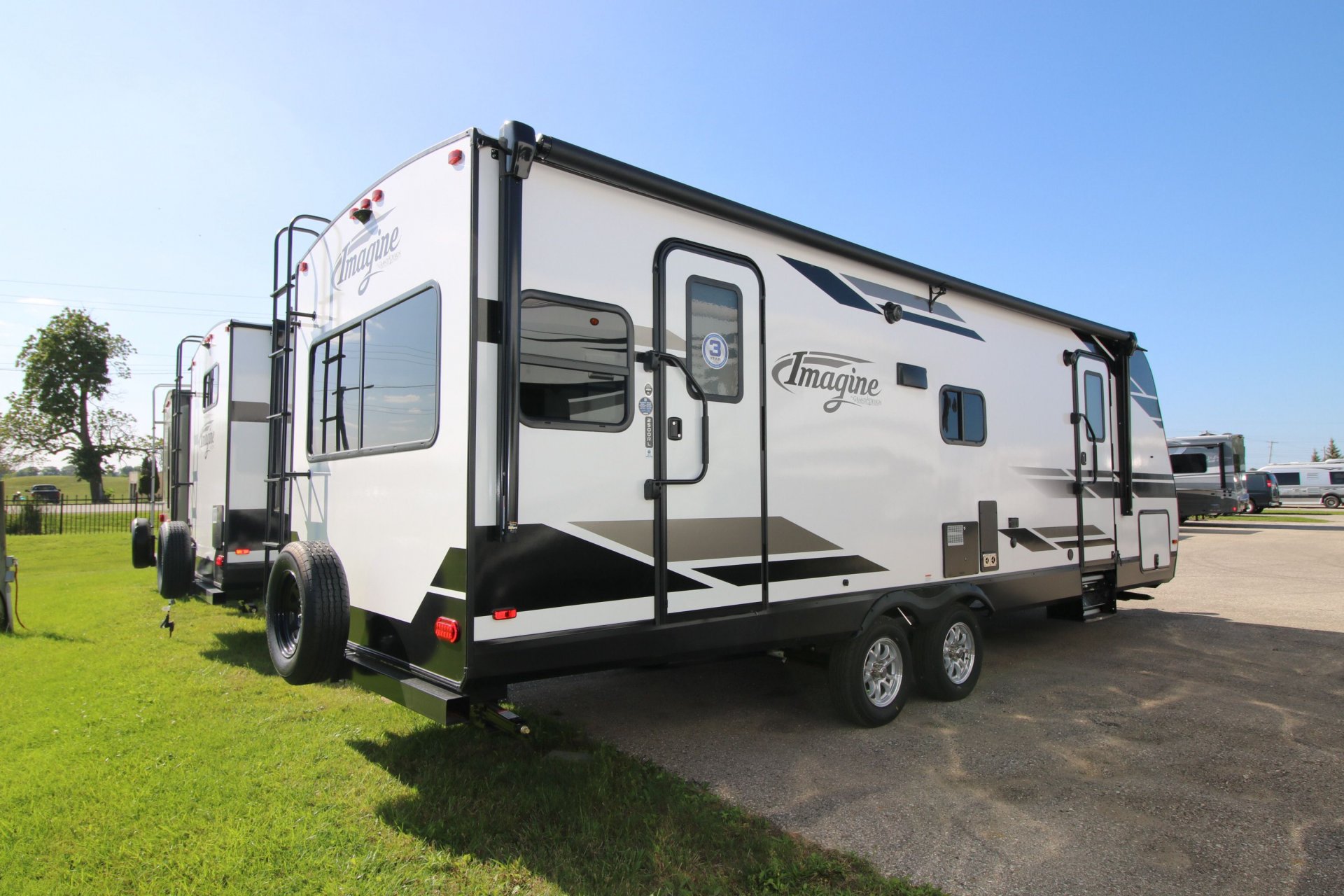 2021 GRAND DESIGN IMAGINE 2500RL - Airstreams | Campers ...