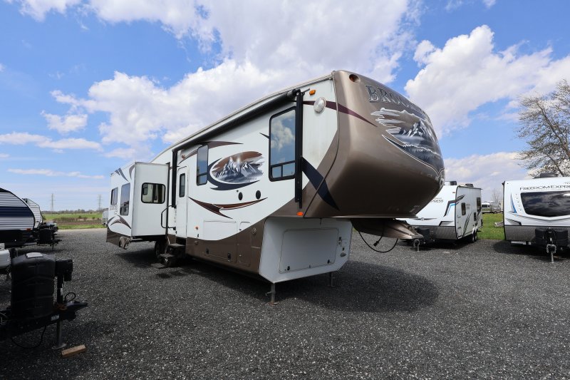 2012 COACHMEN BROOKSTONE RUBY 359LS