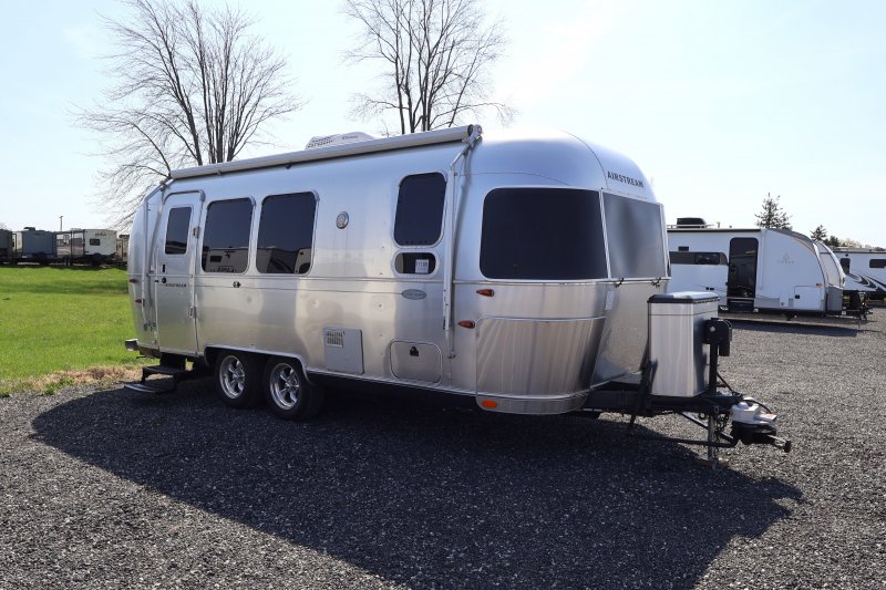 2013 AIRSTREAM AIRSTREAM FLYING CLOUD 23FBQ