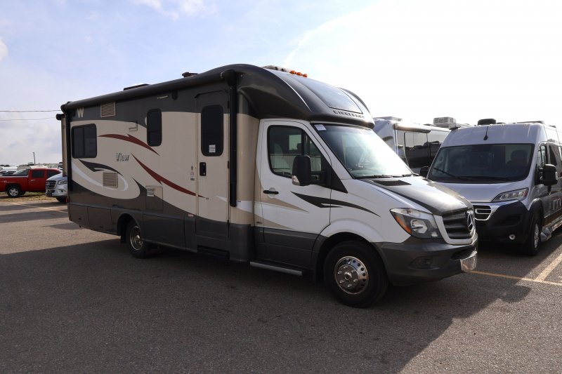 2015 WINNEBAGO VIEW PROFILE 24G