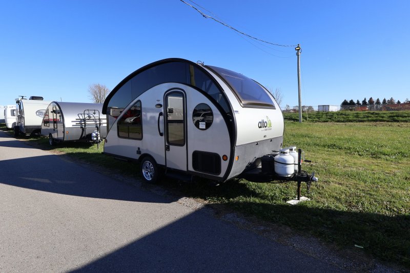 2017 SAFARI CONDO ALTO R1713