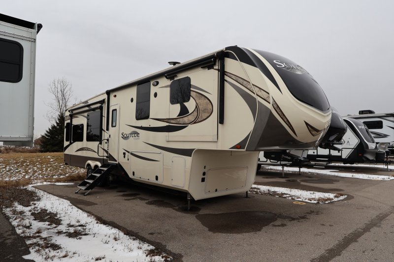 2018 GRAND DESIGN SOLITUDE 384GK-R