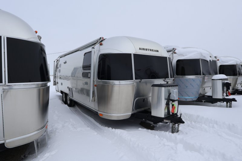 2019 AIRSTREAM AIRSTREAM GLOBETROTTER 27FBQ