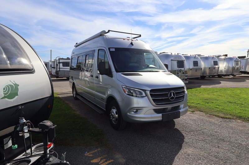 2020 WINNEBAGO BOLDT 70BL