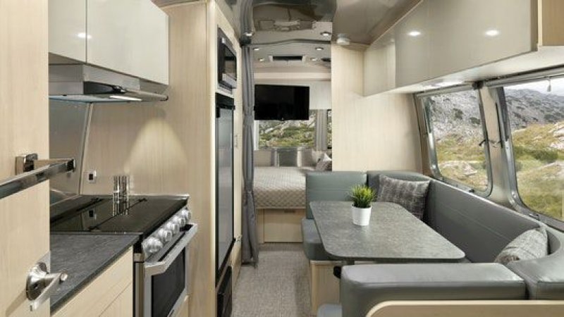2022 AIRSTREAM AIRSTREAM FLYING CLOUD 23FB