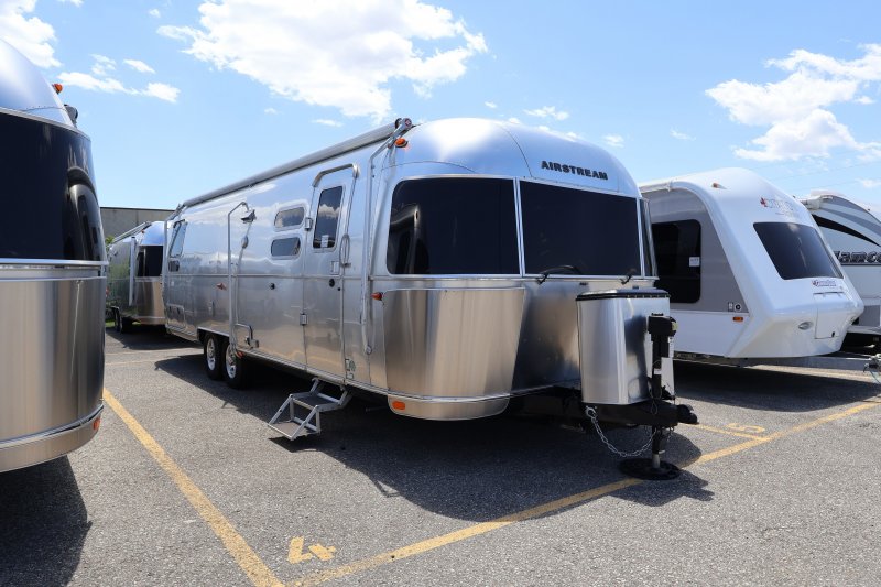 2021 AIRSTREAM AIRSTREAM FLYING CLOUD 30RB TWIN
