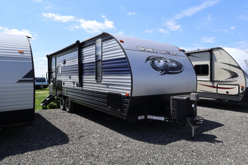 2021 FOREST RIVER GREY WOLF 23MK