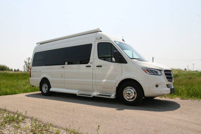 2022 PLEASURE-WAY PLEASURE-WAY PLATEAU TS