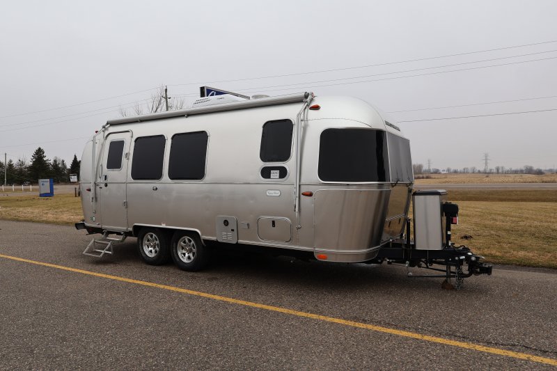 2023 AIRSTREAM AIRSTREAM FLYING CLOUD 23FB TWIN