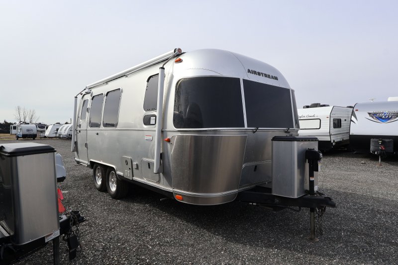 2023 AIRSTREAM AIRSTREAM INTERNATIONAL 23FB TWIN