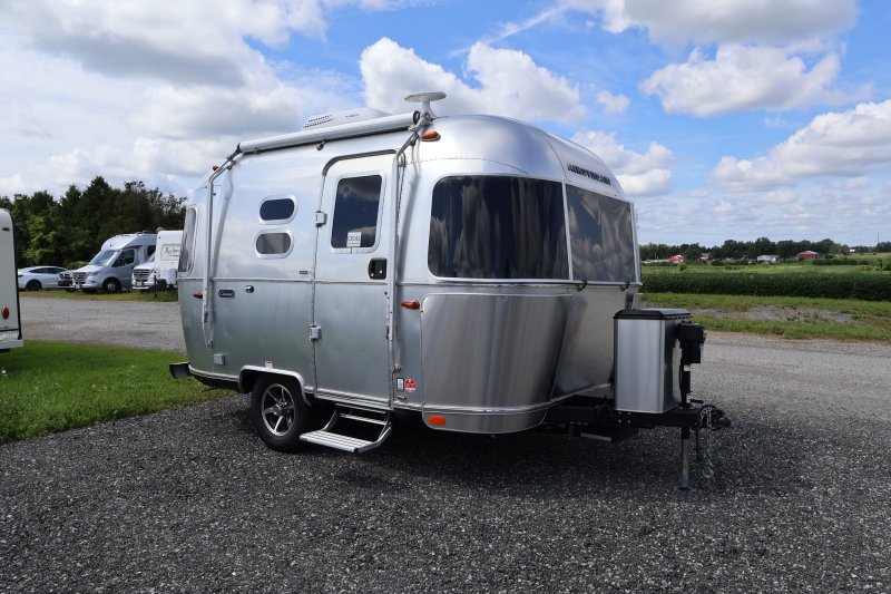 2024 AIRSTREAM AIRSTREAM CARAVEL 16RB