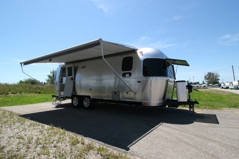 2026 AIRSTREAM AIRSTREAM FLYING CLOUD 25FB TWIN