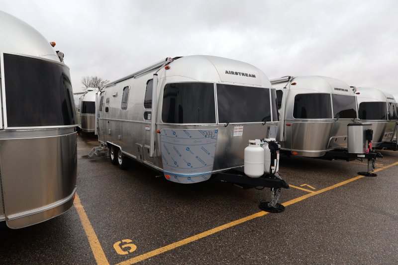 2026 AIRSTREAM AIRSTREAM INTERNATIONAL 25FBQ