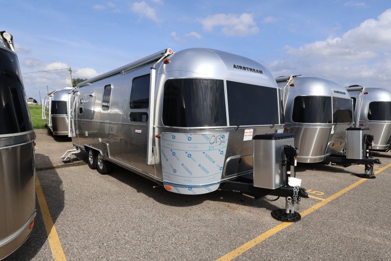 2026 AIRSTREAM AIRSTREAM INTERNATIONAL 27FBQ with HATCH