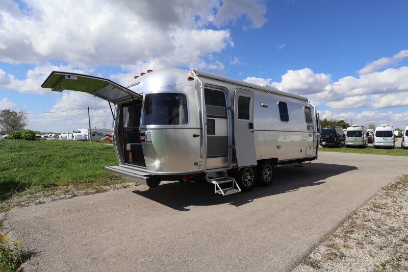 2026 AIRSTREAM AIRSTREAM TRADE WIND 25FB TWIN with HATCH