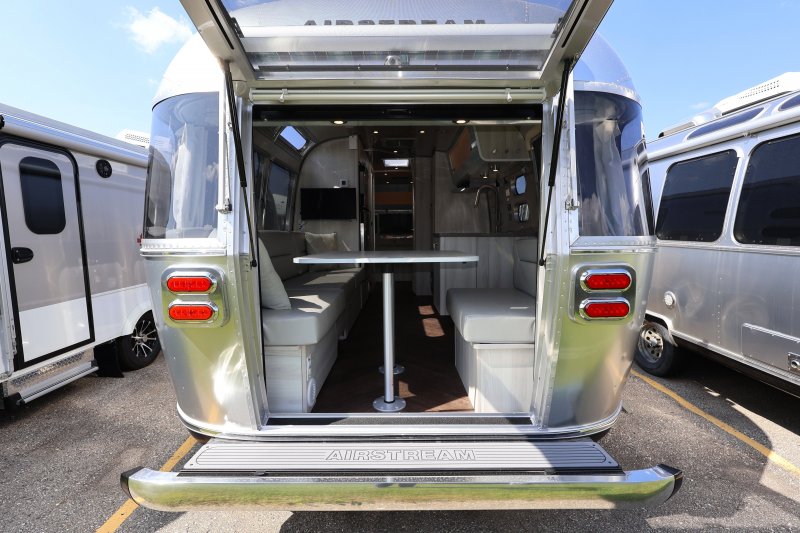 2027 AIRSTREAM AIRSTREAM INTERNATIONAL 27FBQ with HATCH