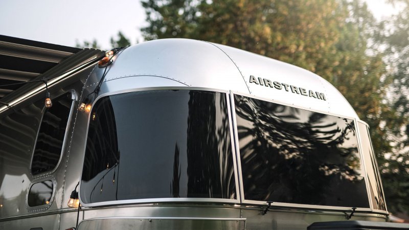 2022 AIRSTREAM AIRSTREAM GLOBETROTTER 23FBT